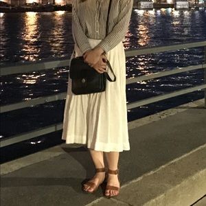 Not Perfect Linen midi skirt with pockets